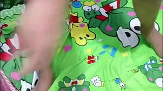 memekku pengen dikentot kasar sama lima orang sekaligus hairy pussy!