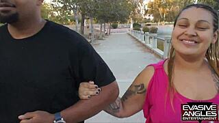 Cassandra Cakez's Prenatal Curves Tease Pregnant Kink Fetish Lovers Wildly