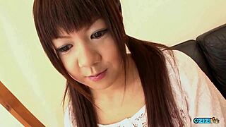 Cumshot floods her mouth after deepthroat suck