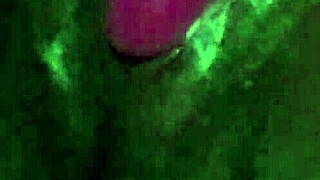 esposita golosa multiorgasmica explota en 90 segundos