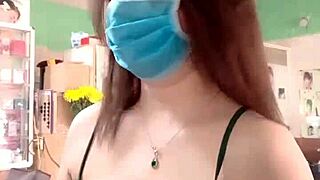 sexy big tits em yên nhi gets haircut tease