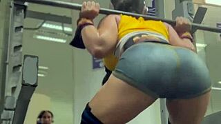 check out my sexy colombian gym ass outfit