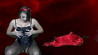 Busty brunette webcam slut cums in soaked panties