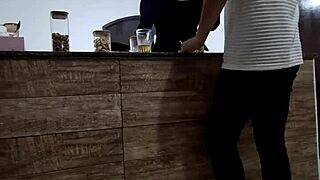 Cheating Wife Anal Pounded by Bar Stranger!