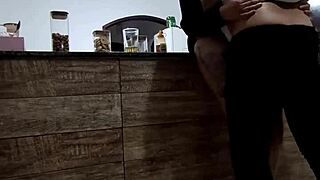 Cheating Wife Anal Pounded by Bar Stranger!