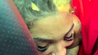 Explosive Roadhead Deepthroat In Car!