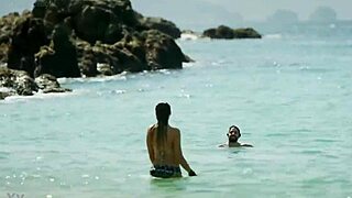 regina blandón flashes her perky tits in bikini like a village girlfriend