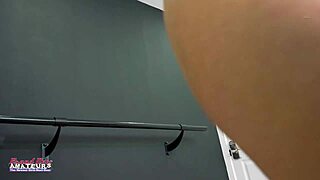 starlette storm dildos wet pussy before deep blowjob