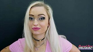 starlette storm dildos wet pussy before deep blowjob