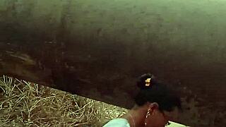 desi aunty randy kalamboli mumbai spreads shaved pussy for deep licking and tight sucking