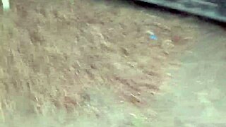 desi aunty randy kalamboli mumbai spreads shaved pussy for deep licking and tight sucking