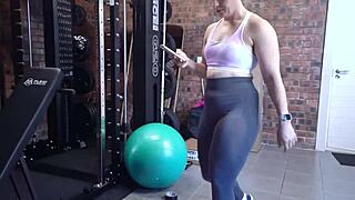 Cheating wife gets gym trainer fun