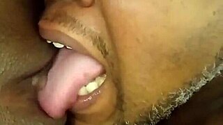 Eating bbw pussy on black mama