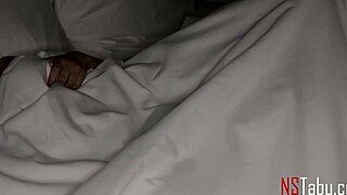 Milf meets huge cock in hotel