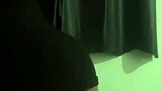 Reina pornero enjoys sexual shower time on xczech