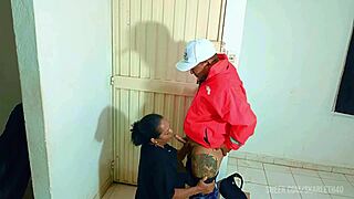 Mature Woman Pleases Delivery Guy With Oral