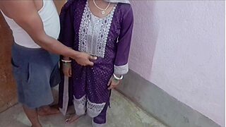 Outdoor to indoor fucking with indian village girlfriend