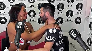 vane milf fit calienta la previa del cuarto picante