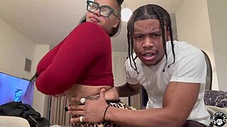 Big tit bbw squirts on lil d trailer