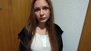 neighbour found out husband is cheating on her and want to pay him back