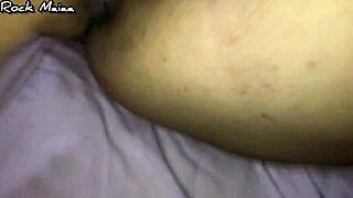 Gostosa caught masturbating with huge dildo on camera!