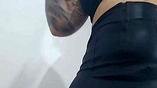 Meu amante tem fetiche por axilas ele so goza me vendo assim