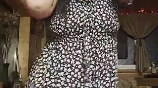Amateur latina milf shows big ass pov