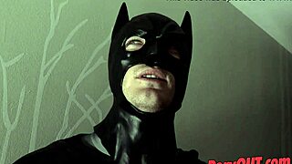 demon lilith seduces batman with blowjob