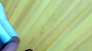 hot ebony with creamy pussy cums hard