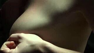 Amateur mormon enjoys tongue play
