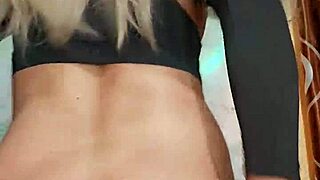 Ladyboy Transexual Rica Masturbándome