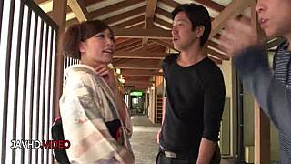 Aoi mizuno enjoys wild outdoor threesome