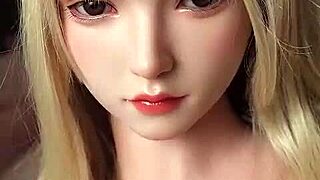 scarlett fuck doll feels so good