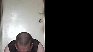 bisexual crossdresser shows what you are missing