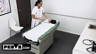 ebony babe gets special pussy treatment