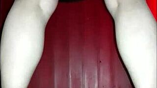 Watch the femdom dominate her slave in this bdsm session