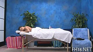 Hot massage porn on webcam!