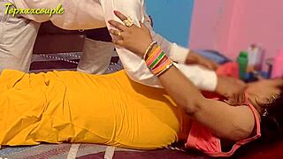 खूबसूरत नौकरानी मालिक के साथ हार्डकोर चुदाई में तीव्र सुख महसूस करती है