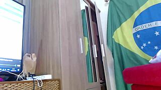 deo 6 je tu - sitna 18+ 18+ azijska studentkinja devica plače dok joj veliki brazilski kurac razbija pičku 😱