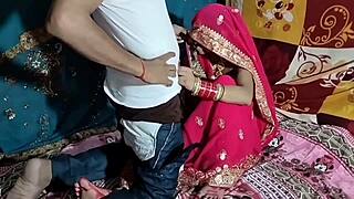 Hej, pozri si túto divokú svadobnú líčenie s mojou krásnou manželkou, ktorá robí špinavý oral v hindskom audiu!