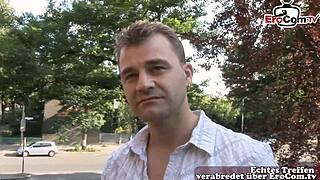 Nemecká blondínka kurva stretne cudzinca na castingu