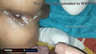 adamukxl1 מביא פעולה חמה עם סצנות אצבעות אינטנסיביות