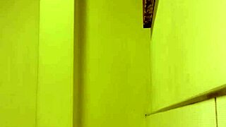 Maláj kínai baba, készen áll az intenzív anális akcióra?