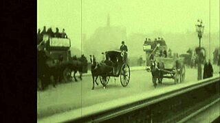 ציורים ארוטיים וינטג' מציגים תחת גדול ושדיים ענקיים