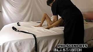 Ava Sirens'in Amı Yakın POV'da Spermle Patlatılıyor