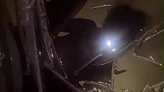 밀피칼라 오줌 플레이 컴필레이션, 호기심 자극 에피소드 1