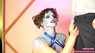 Halloween zombie Harley Quinn dostáva divoký anal squirting