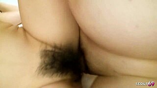 Японская зрелая жена изменяет с незнакомцем