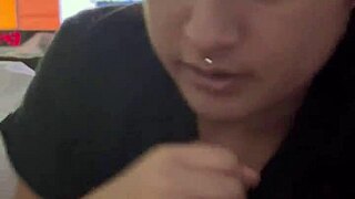 Hey schat, zuig me tot ik op je gezicht klaarkom!