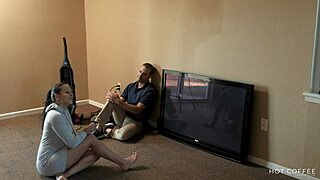 Curvy Latina wife, why screw the cable guy behind hubby's back? Think he'll notice this mess?